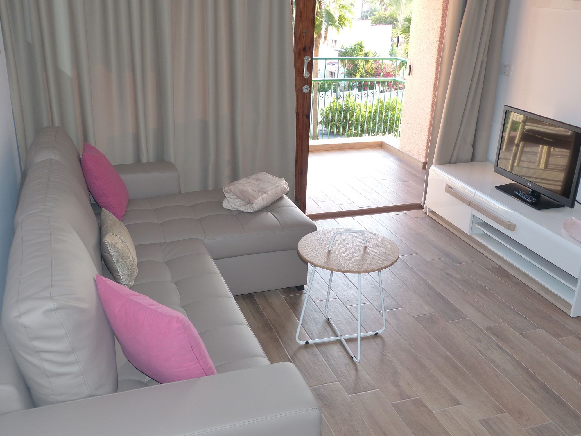 Ocean View Apartment Costa Adeje  Bagian luar foto